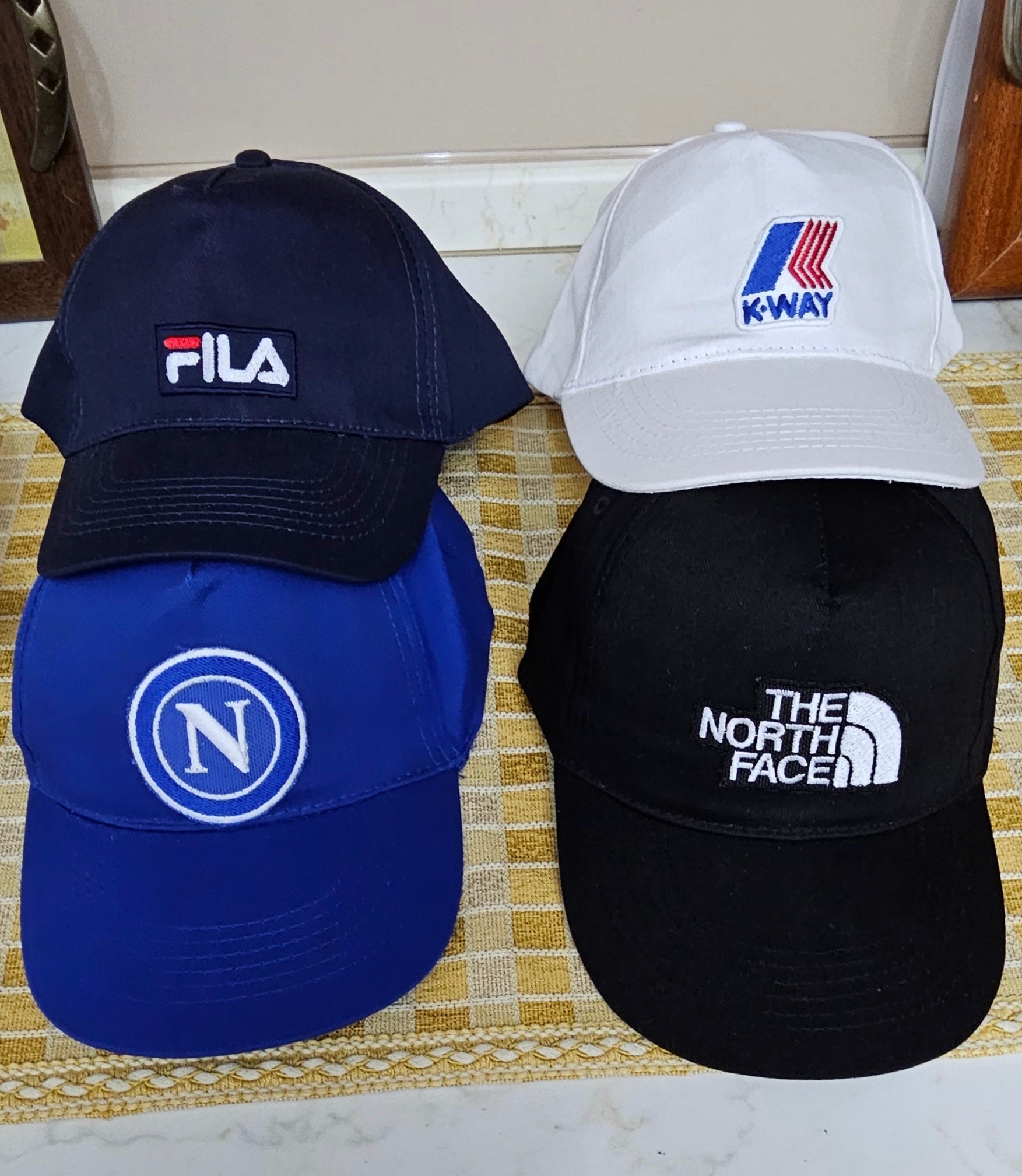 Berretto Cappello logo cucito personalizzabile!