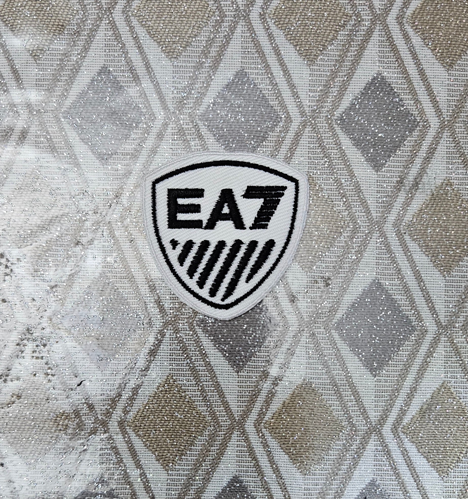 Patch Replica EA7 Emporio Armani 5x5cm Ricamata Termoadesiva e da cucire