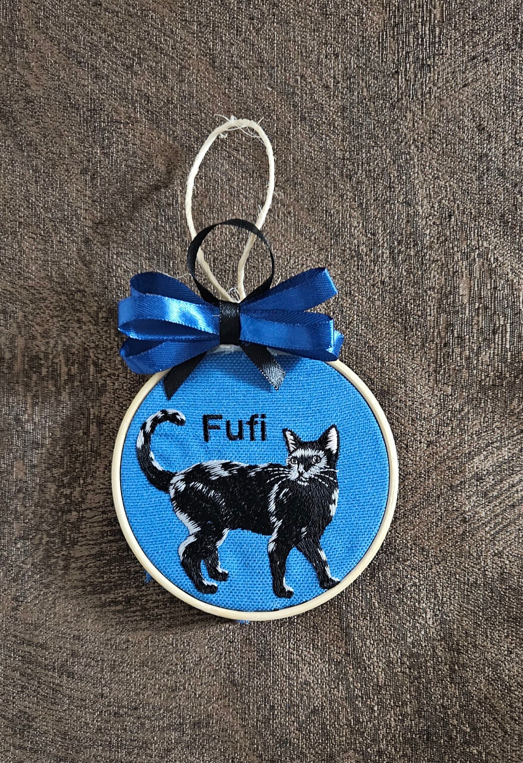 Appendino Artigianale Ricamato Gatto Gattino Personalizzabile Diametro 11cm