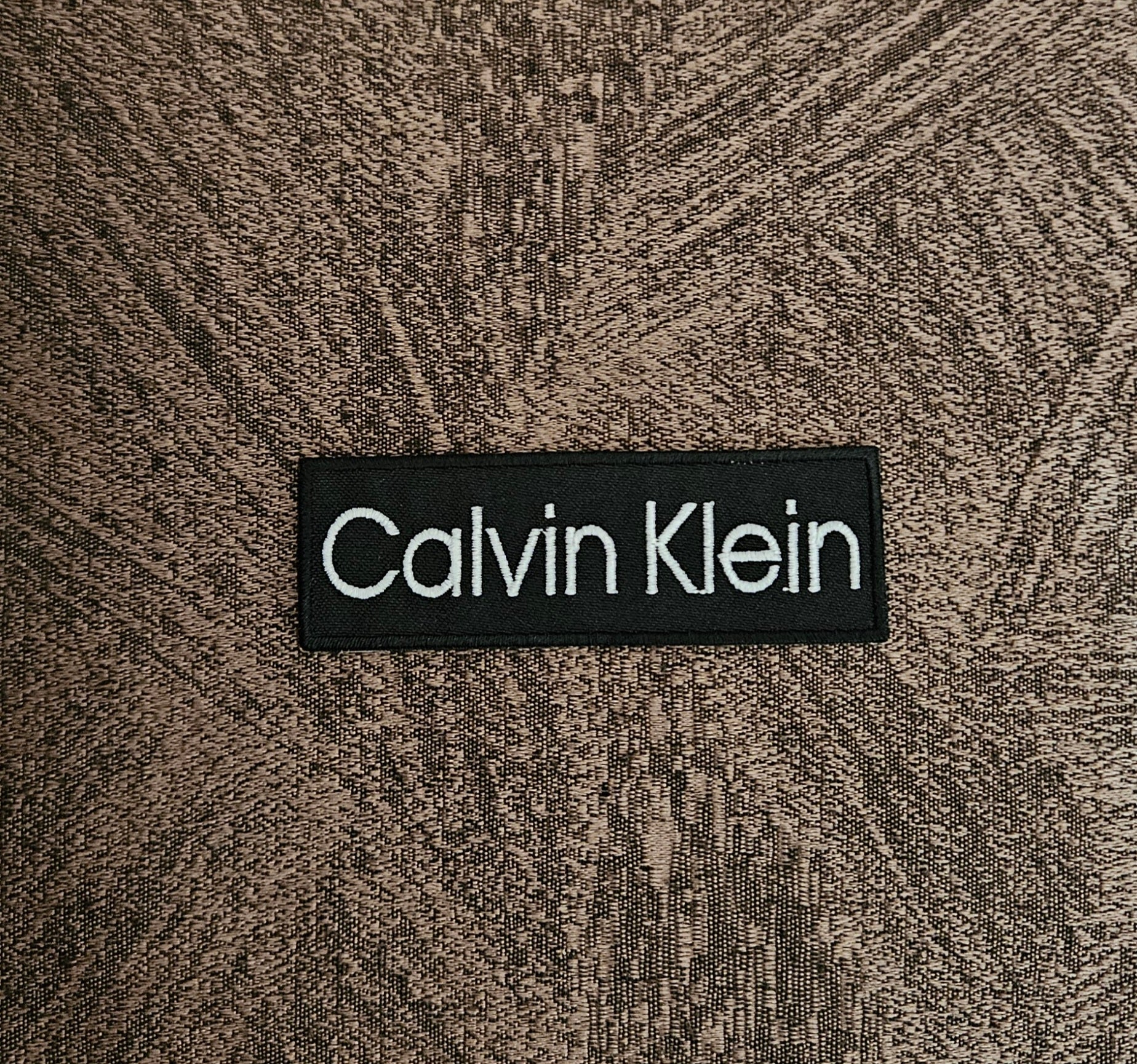 Patch Toppa Replica 9x3cm Calvin Klein Ricamata Termoadesiva e da Cucire