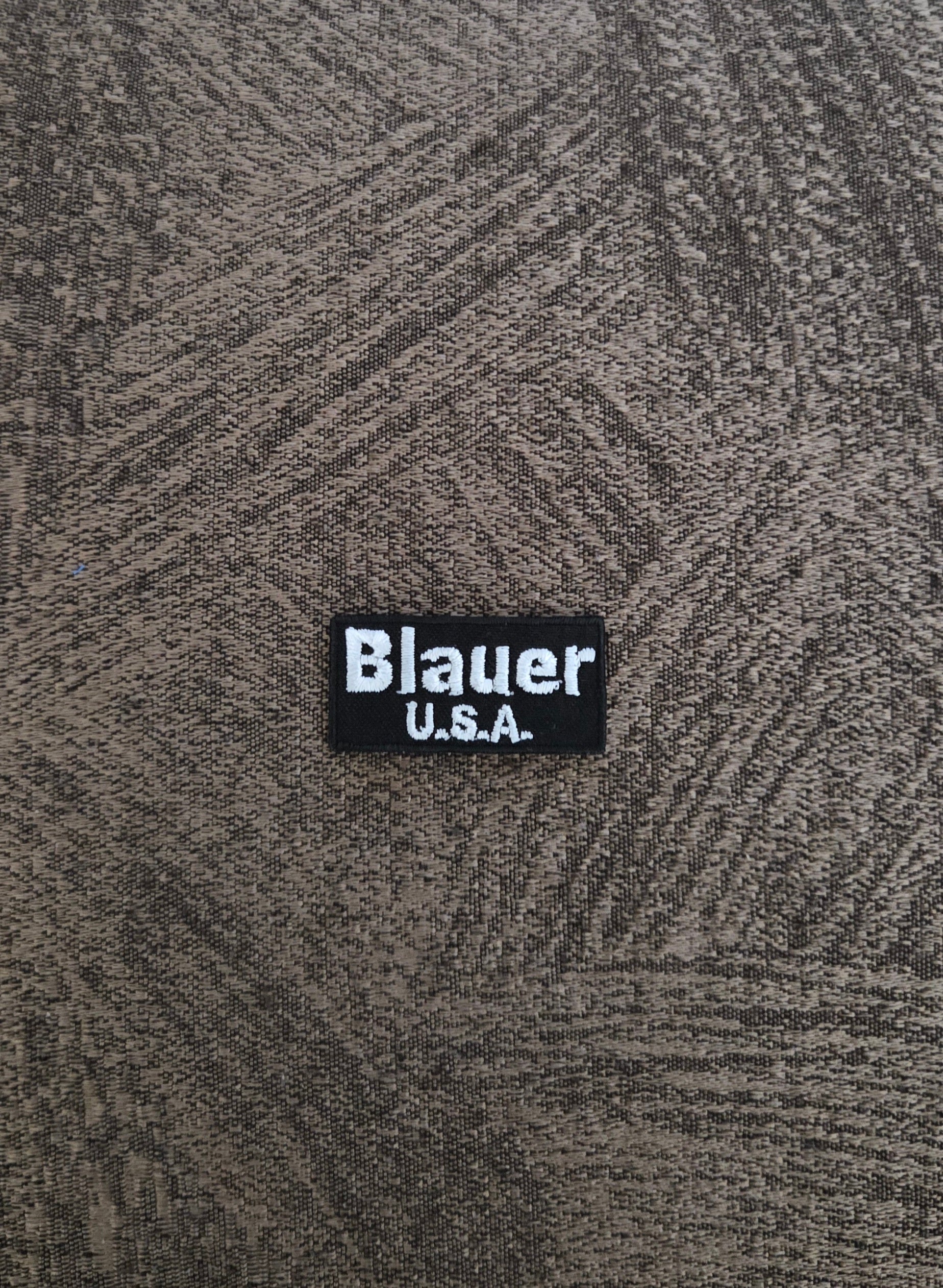 Blauer Patch Toppa Replica Etichetta 4x2cm Ricamata Termoadesiva e da Cucire