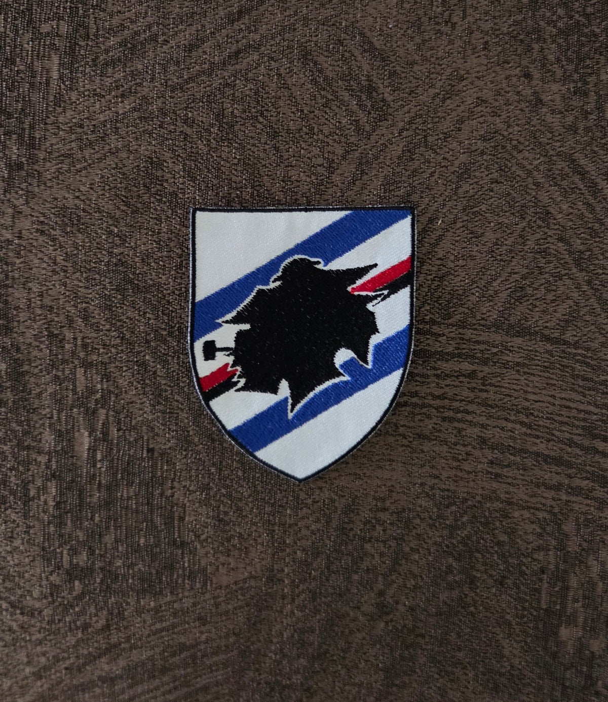 TOPPA PATCH SAMPDORIA CALCIO RICAMATA TERMOADESIVA e DA CUCIRE 8X6,5cm