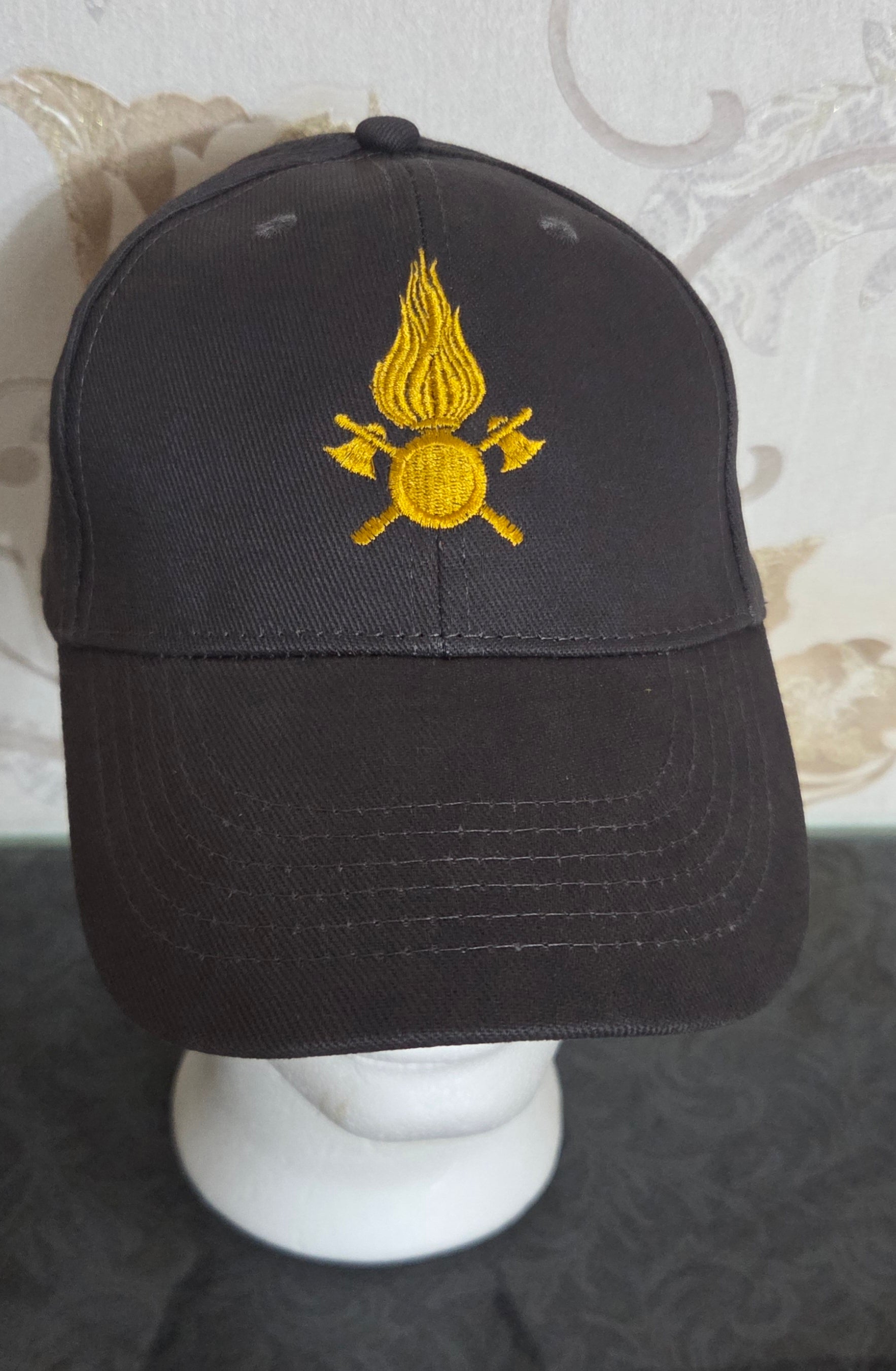 Vigili del Fuoco VDF Berretto Cappello Fiamma Ricamato Colore Grigio/Scuro