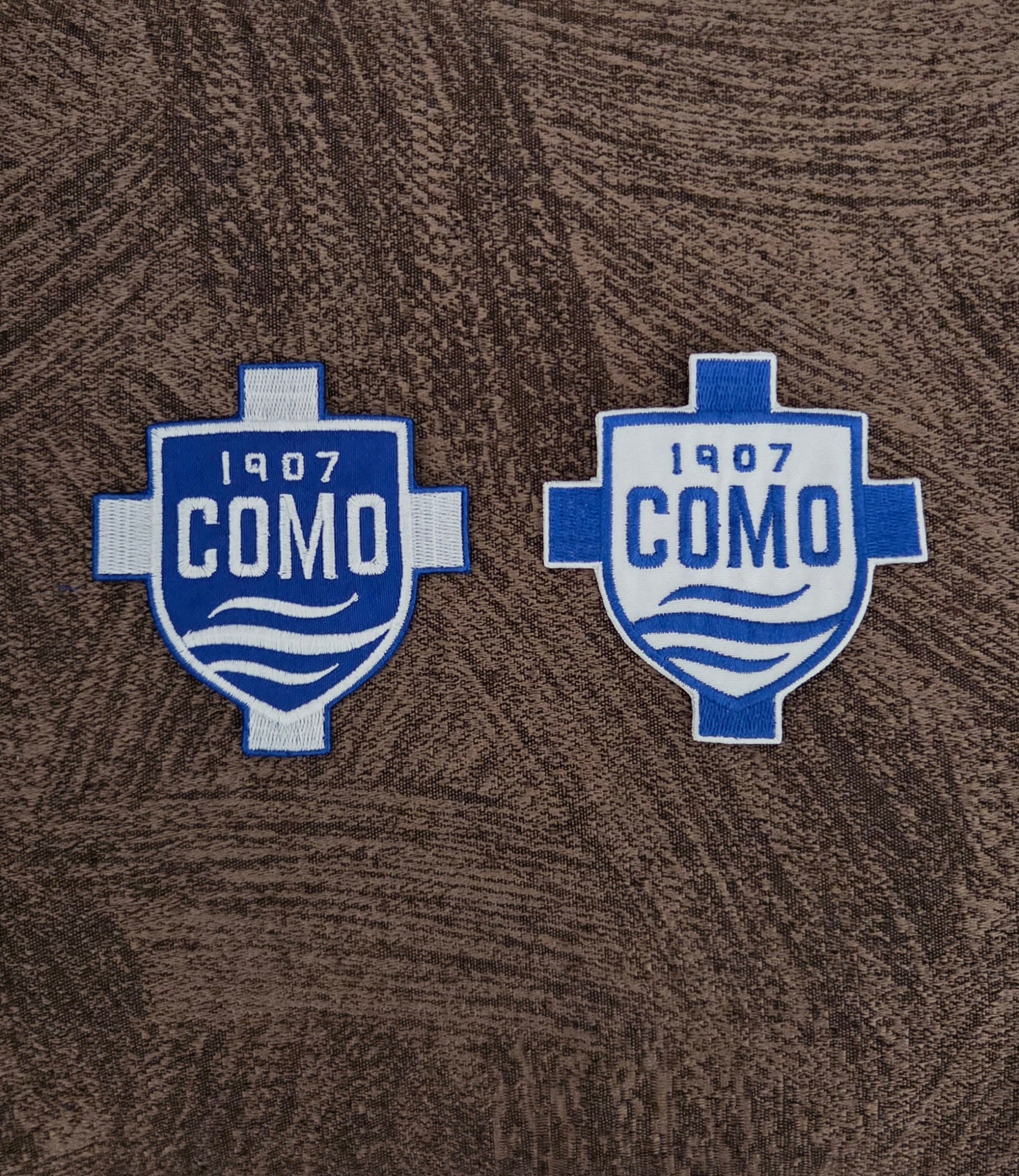 Patch Toppa Stemma Como 1907 Calcio Ricamata Termoadesiva e da Cucire 8x7.5 cm