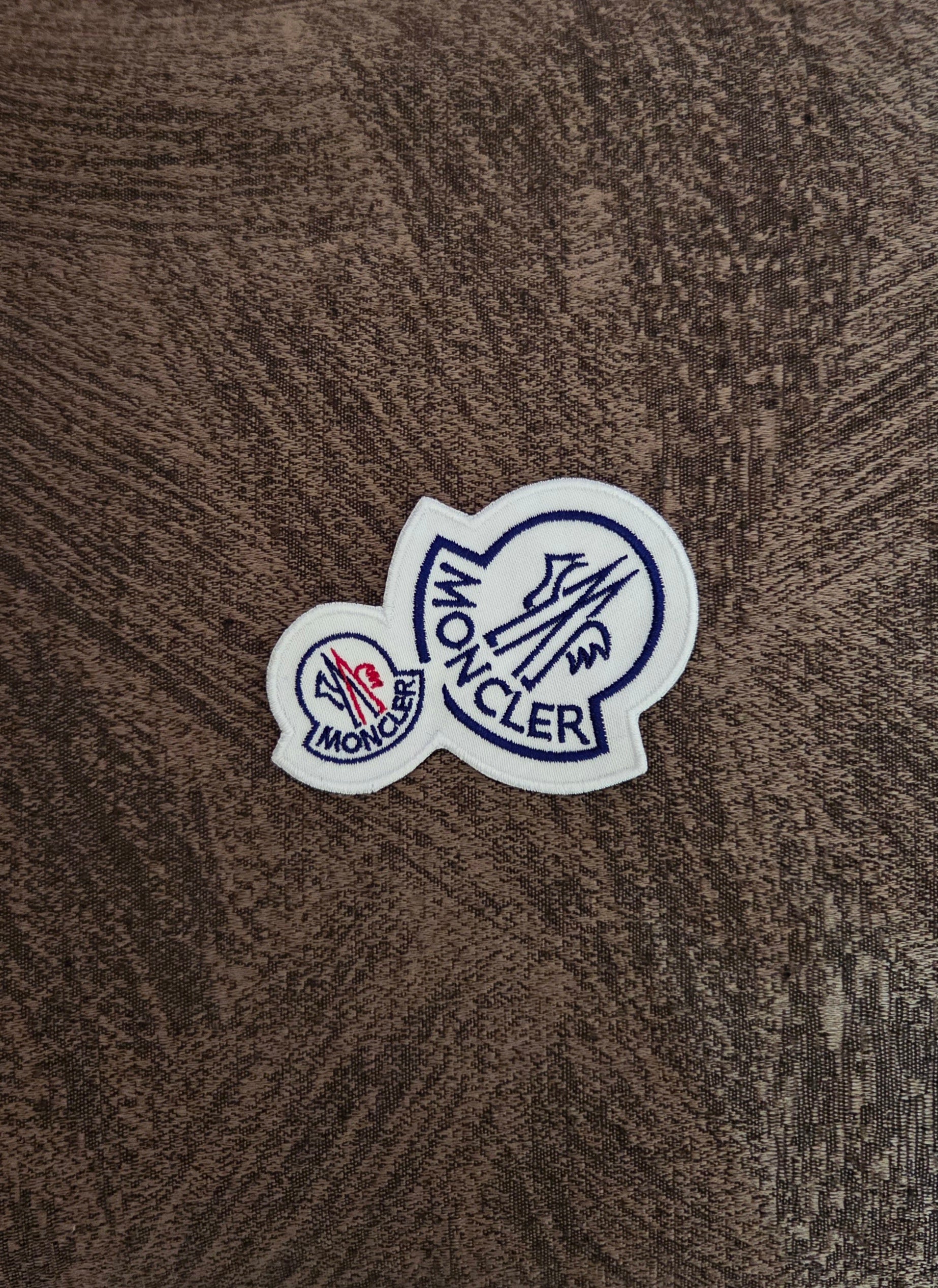 Patch Toppa Replica Fiorentina Ricamata Termoadesiva e da Cucire 7x7 c Patch Toppa Replica Fiorentina Ricamata Termoadesiva e da Cucire 7x7 c