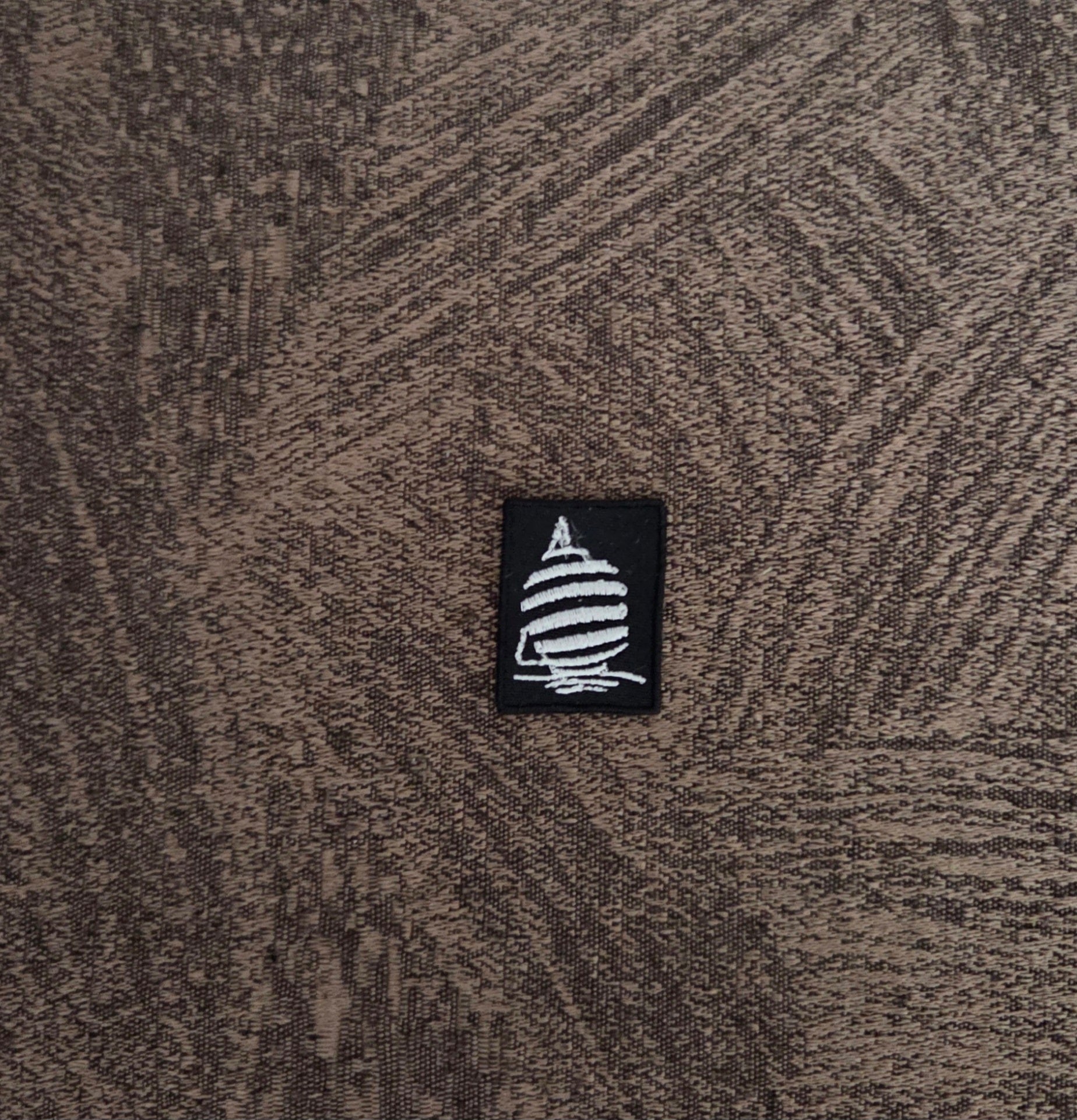 Toppa Ricamata Termoadesiva 7x7 Cm - The Great Wave Stile Post-Impressionista - Urbanski Patch