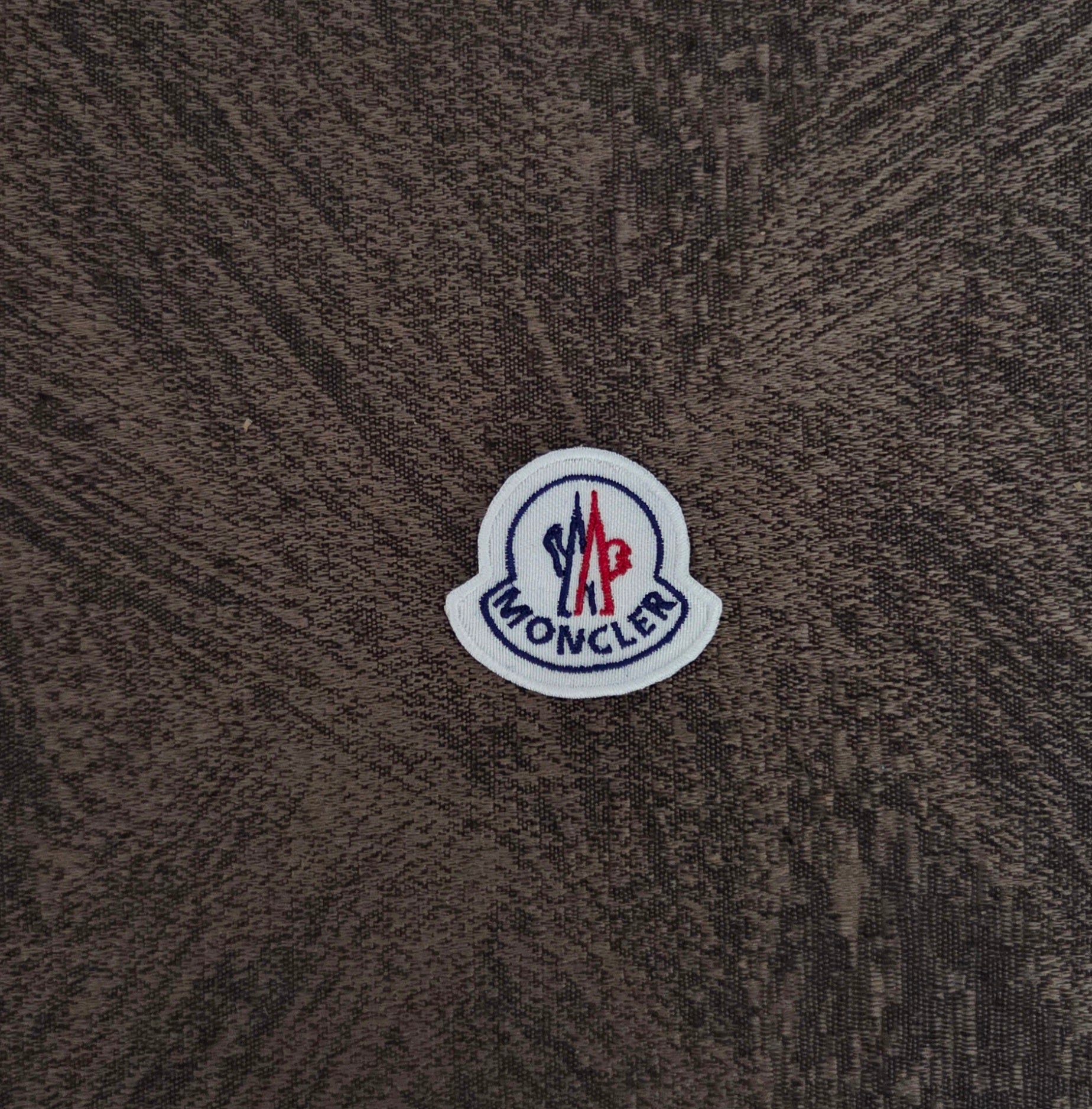 Patch Toppa Replica Moncler 3.5x4cm Ricamata Termoadesiva e da Cucire