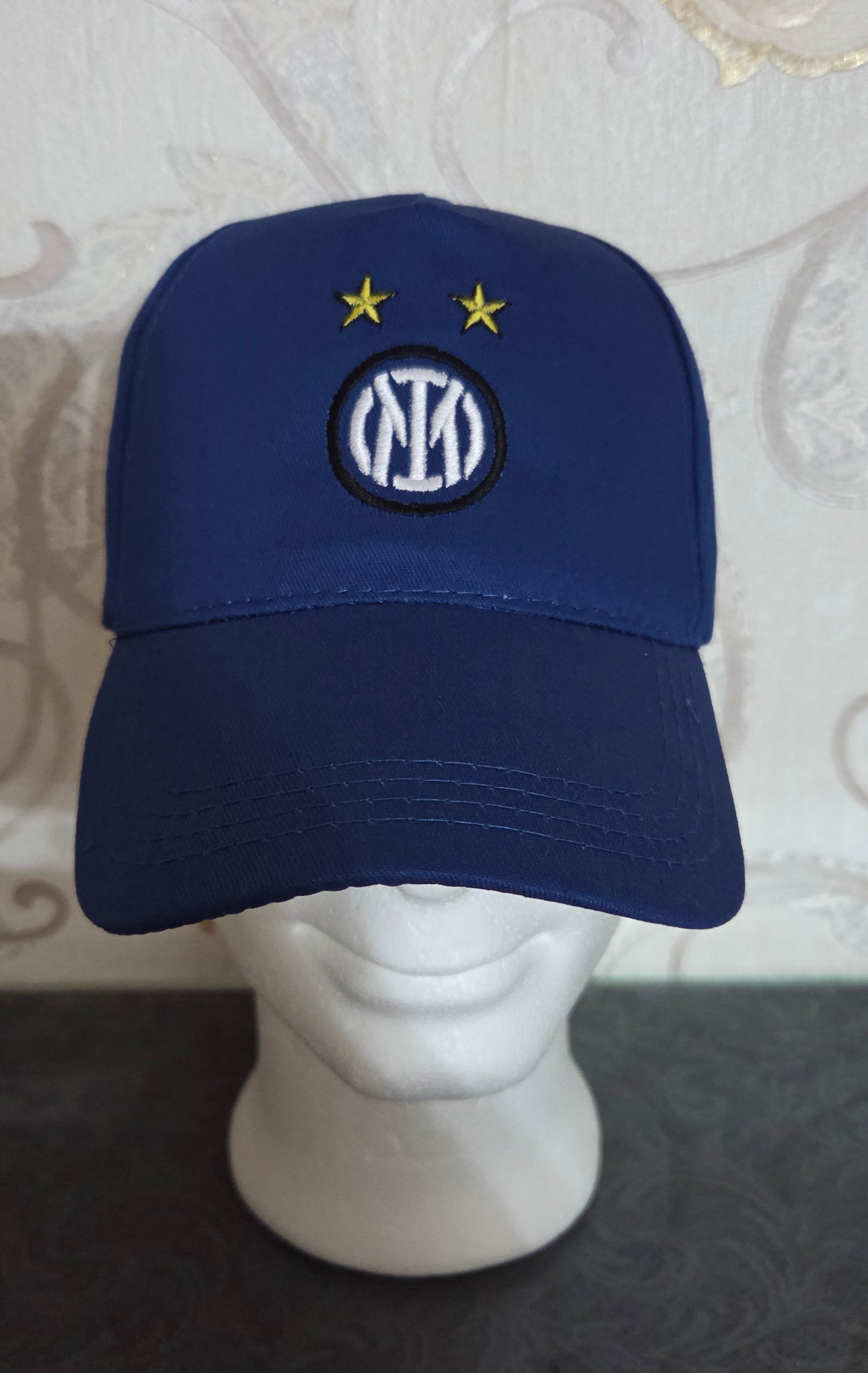 Berretto Cappello Inter 2 stelle calcio Ricamato Colore Blu