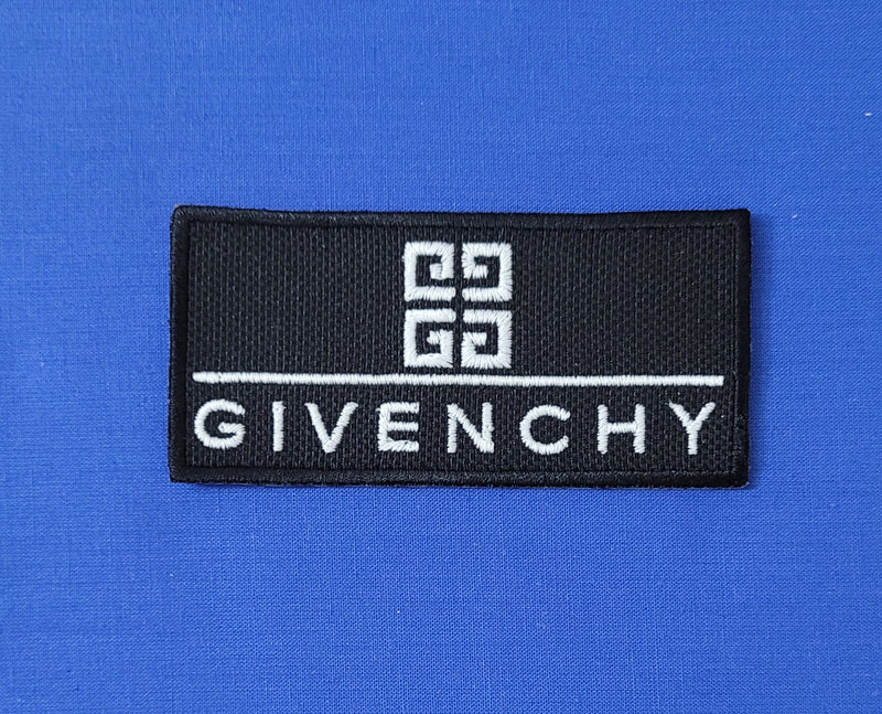 Parche Réplica Marca Givenchy Bordado Termoadhesivo o Cosido 9,5x4,5 cm