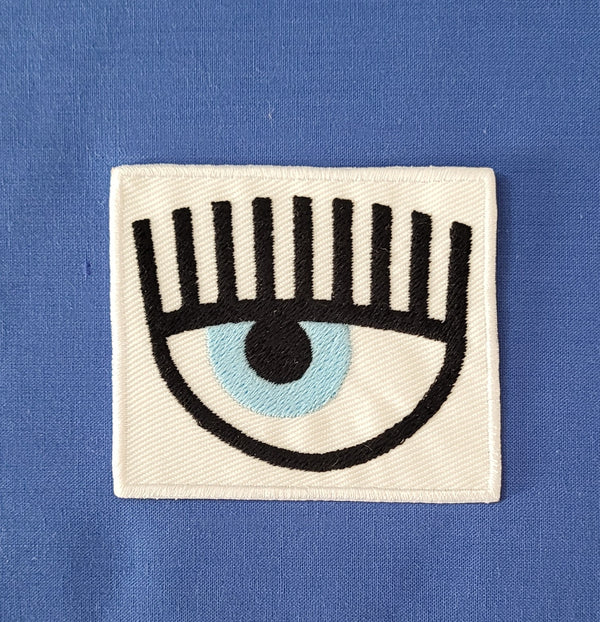 Patch Toppa Replica Brand Chiara Ferragni Ricamata Termoadesiva o da Cucire 7,5x6,5 cm