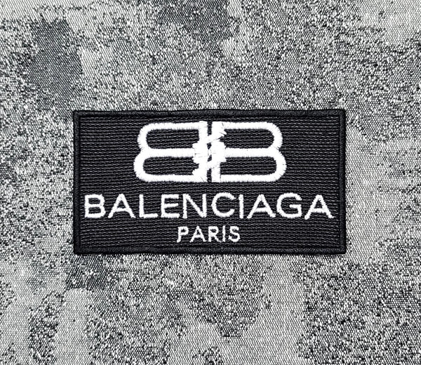 Parche Réplica Marca Balenciaga Bordado Termoadhesivo o Cosido 9.5X5 CM