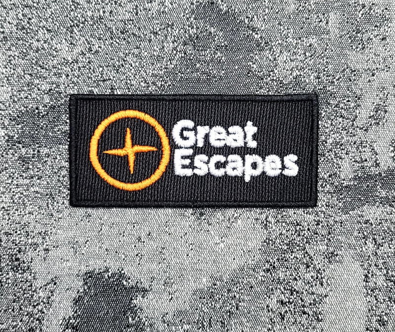 Patch Toppa Replica Brand Great Escapes Ricamata Termoadesiva o da Cucire 8,5x4 cm