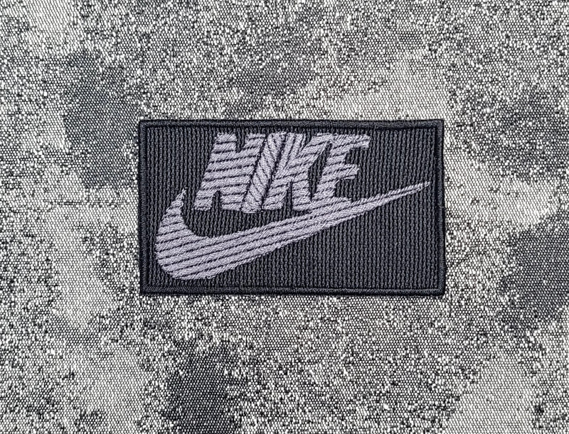 Patch Toppa Brand Replica Nike Ricamata Termoadesiva o da Cucire 8x4,5 cm