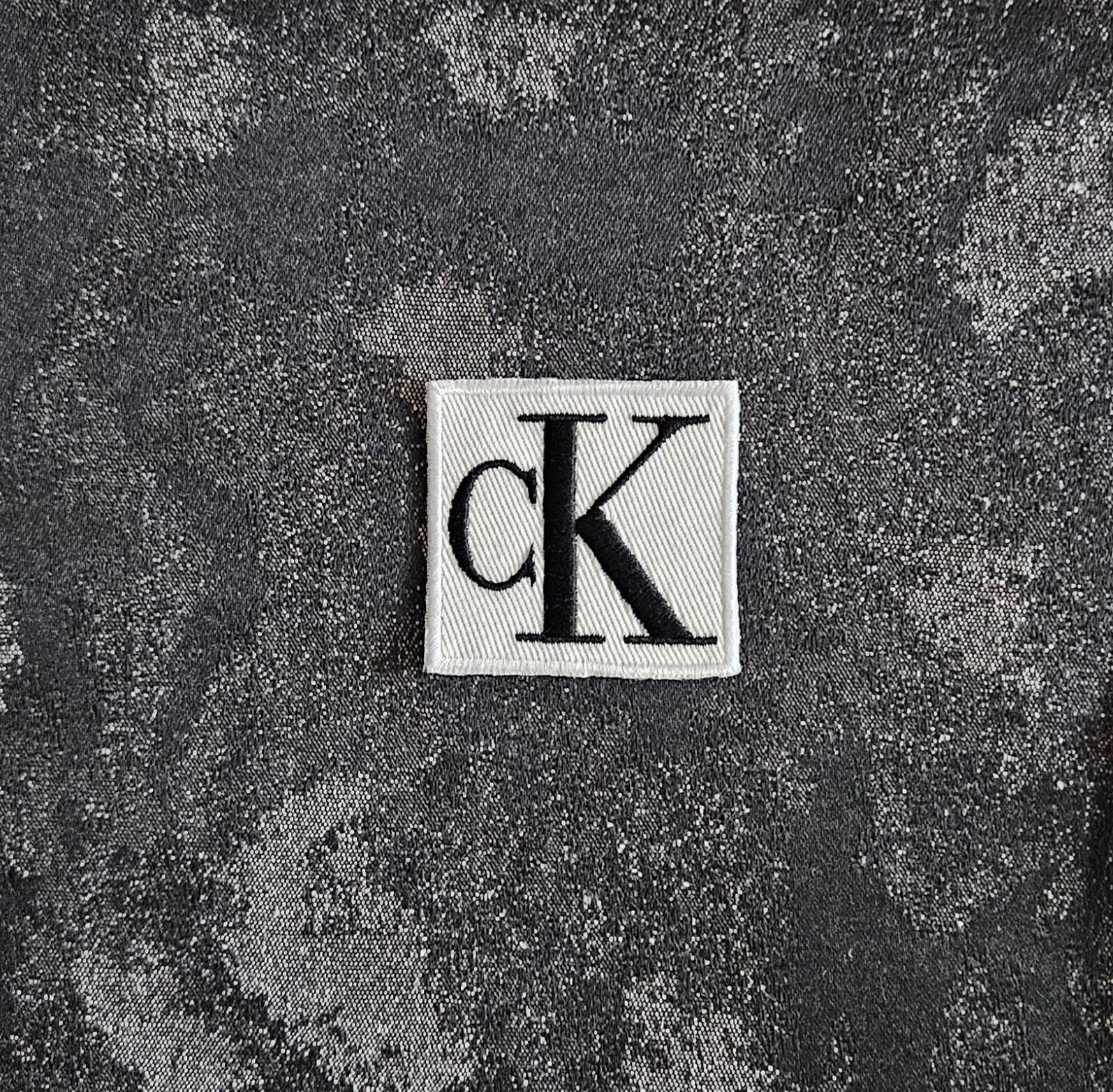 Patch Toppa Replica Calvin Klein 5x5cm Ricamata Termoadesiva e da Cucire