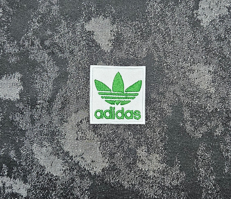 Patch Toppa Replica Brand Adidas Ricamata Termoadesiva o da cucire 5x5 cm