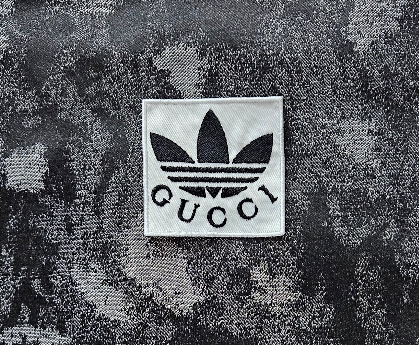 Patch Toppa Replica Gucci Adidas 7x7cm Ricamata Termoadesiva e da cucire
