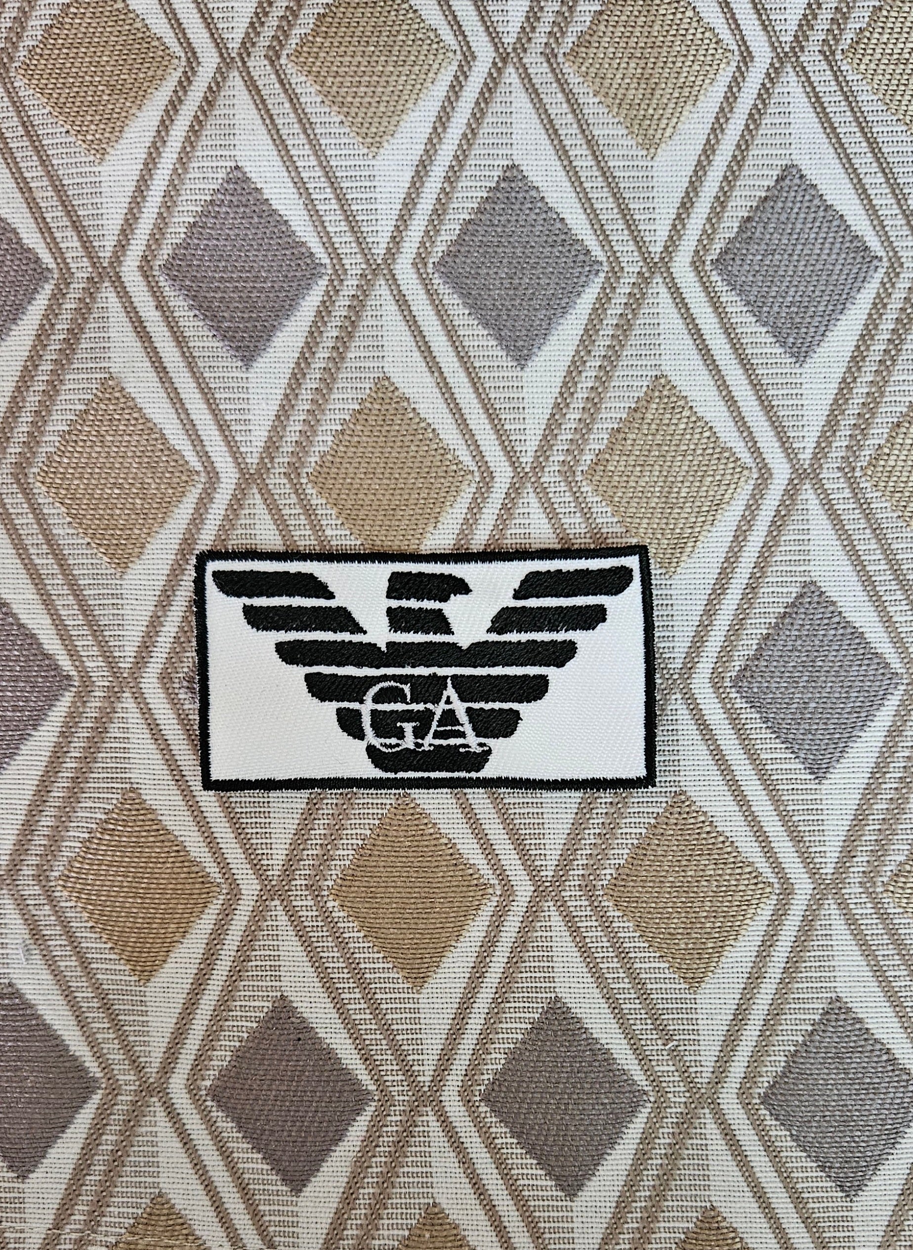 Patch Toppa Replica Giorgio Armani EA7 7x3,5cm Ricamata Termoadesiva e da Cucire