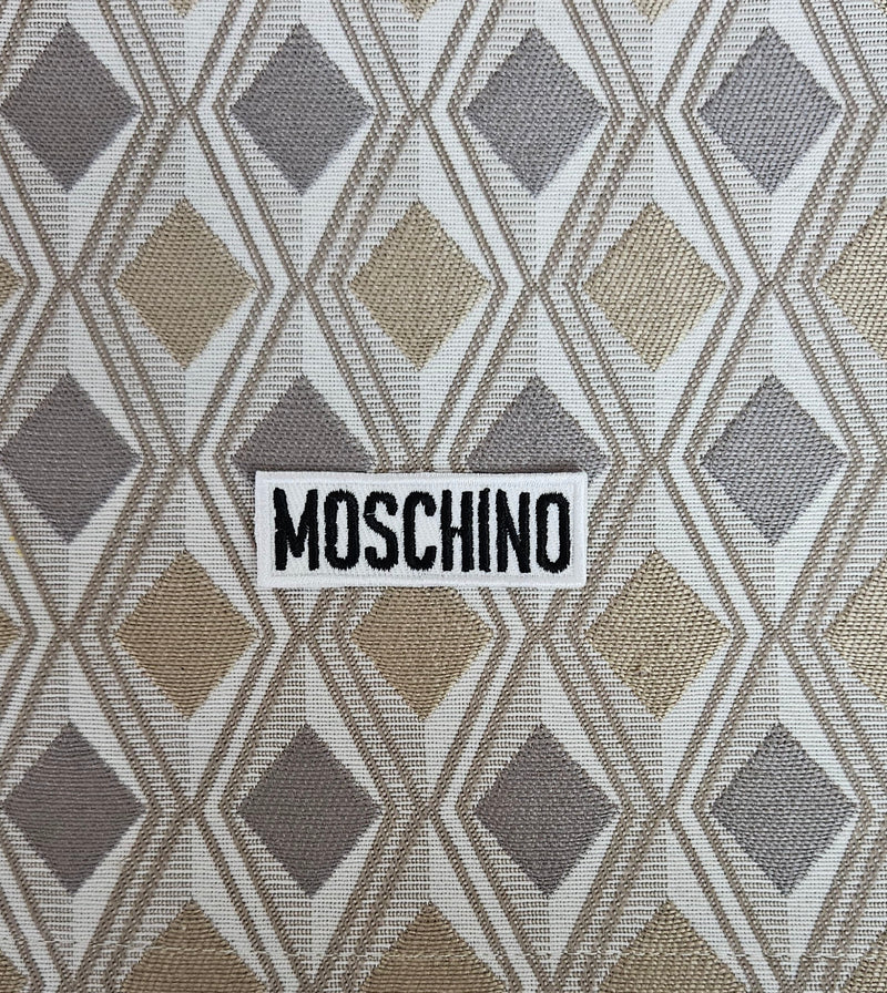 Patch Toppa Replica Moschini Ricamata Termoadesiva o da cucire 6x2 cm