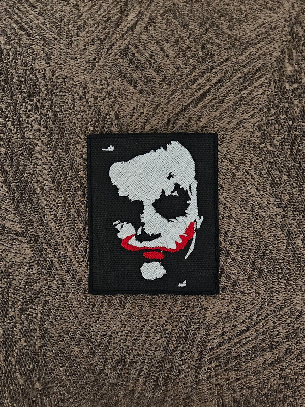 Patch Toppa Milan Calcio Curva Sud Banditi joker Ricamata Termoadesiva o da Cucire 9x7 cm