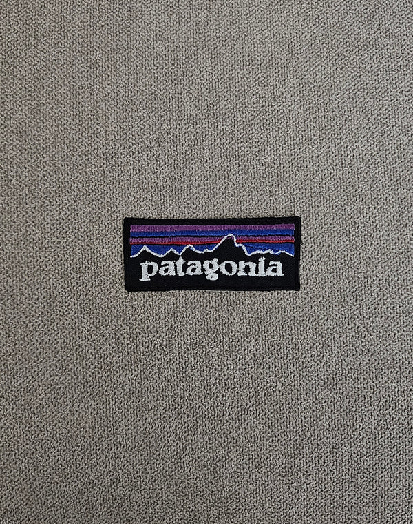 Patch Toppa Replica Patagonia 6x2.5cm Ricamata Termoadesiva e da Cucire