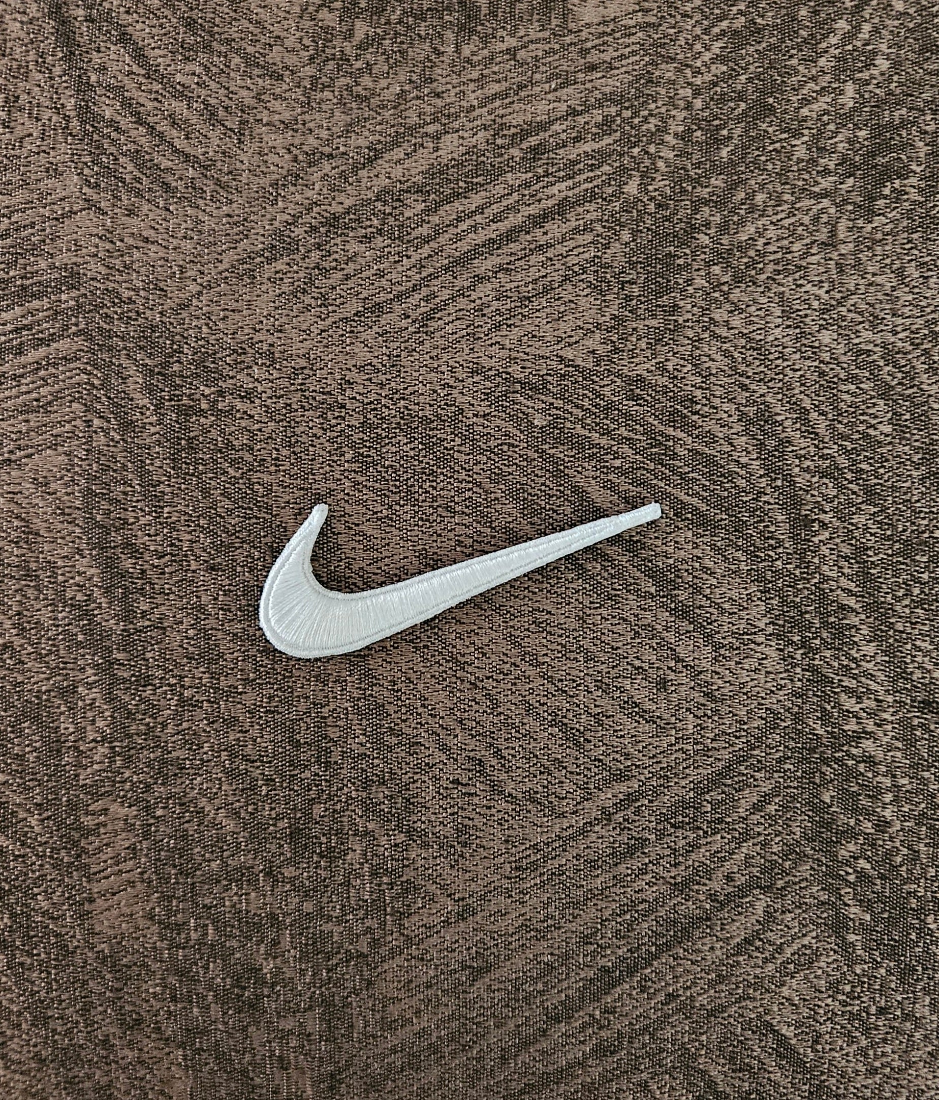 Patch Replica Brand Nike Ricamata Termoadesiva o da cucire 7x2.5 cm