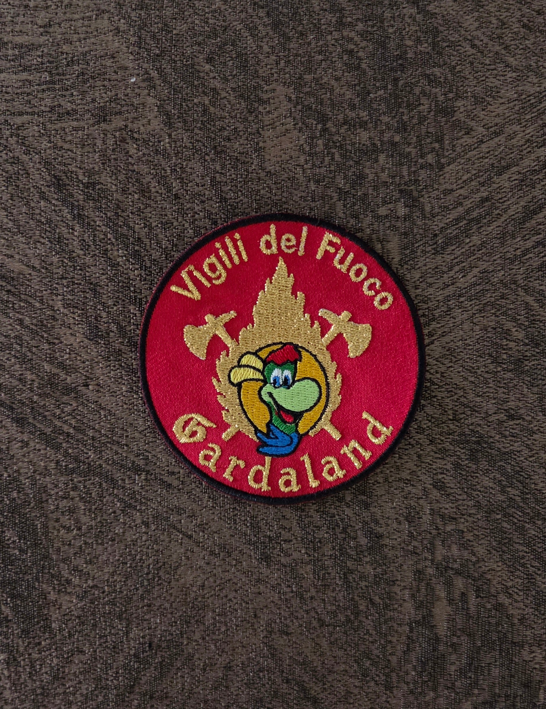 Toppa Patch Vigili del Fuoco Gardaland Diametro 8,5cm termoadesiva e da cucire
