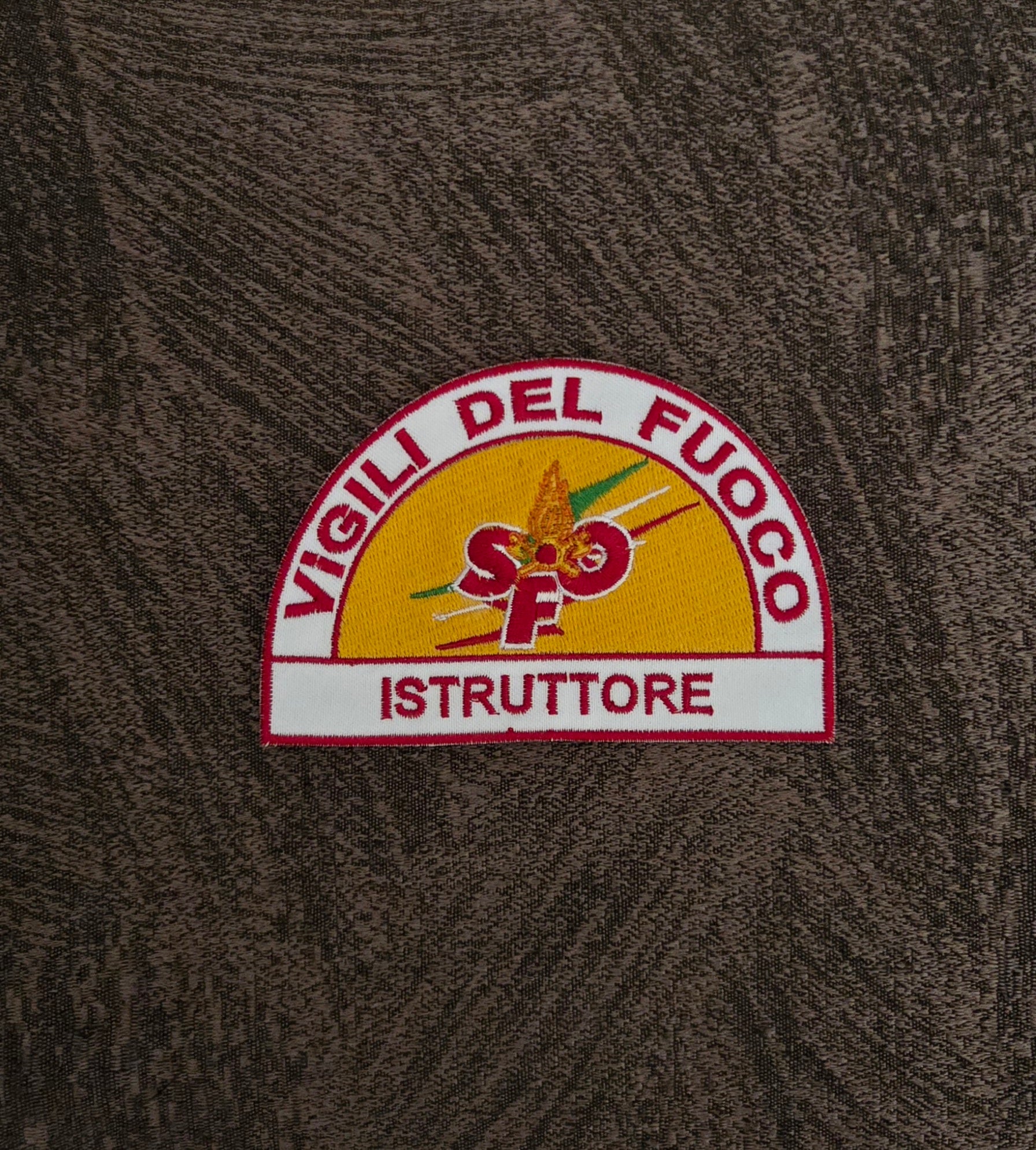 Toppa Patch Vigili del Fuoco VDF Mezzaluna Rovereto Ricamata Termoadesiva e da Cucire