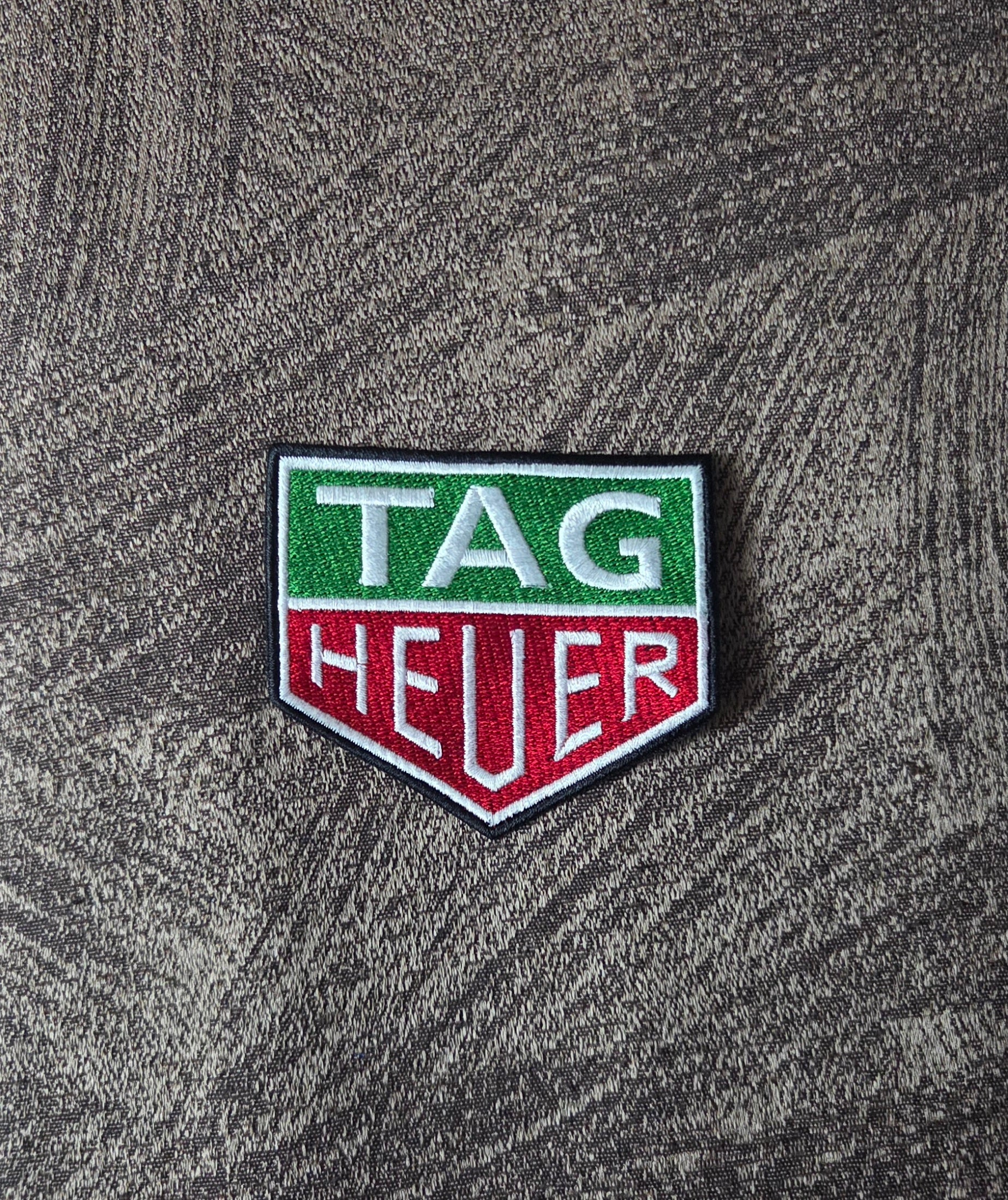 TOPPA PATCH STEMMA TAG HEUER RICAMATA TERMOADESIVA E Da Cucire 8x7cm