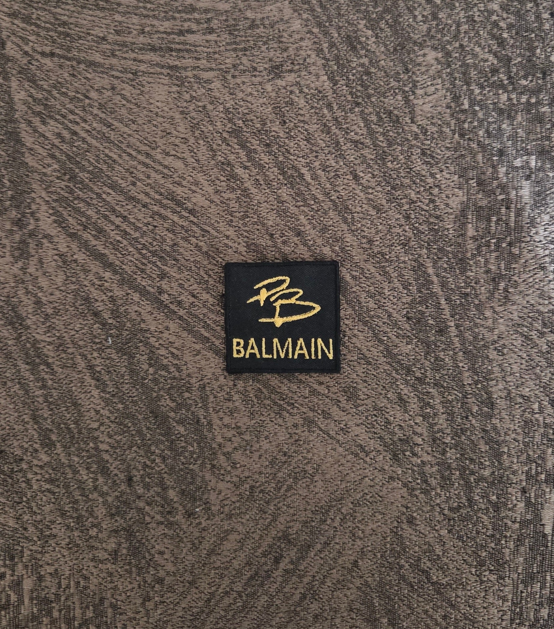 Patch Toppa Replica Balmain Ricamata Termoadesiva e da Cucire 3.8x3.8cm