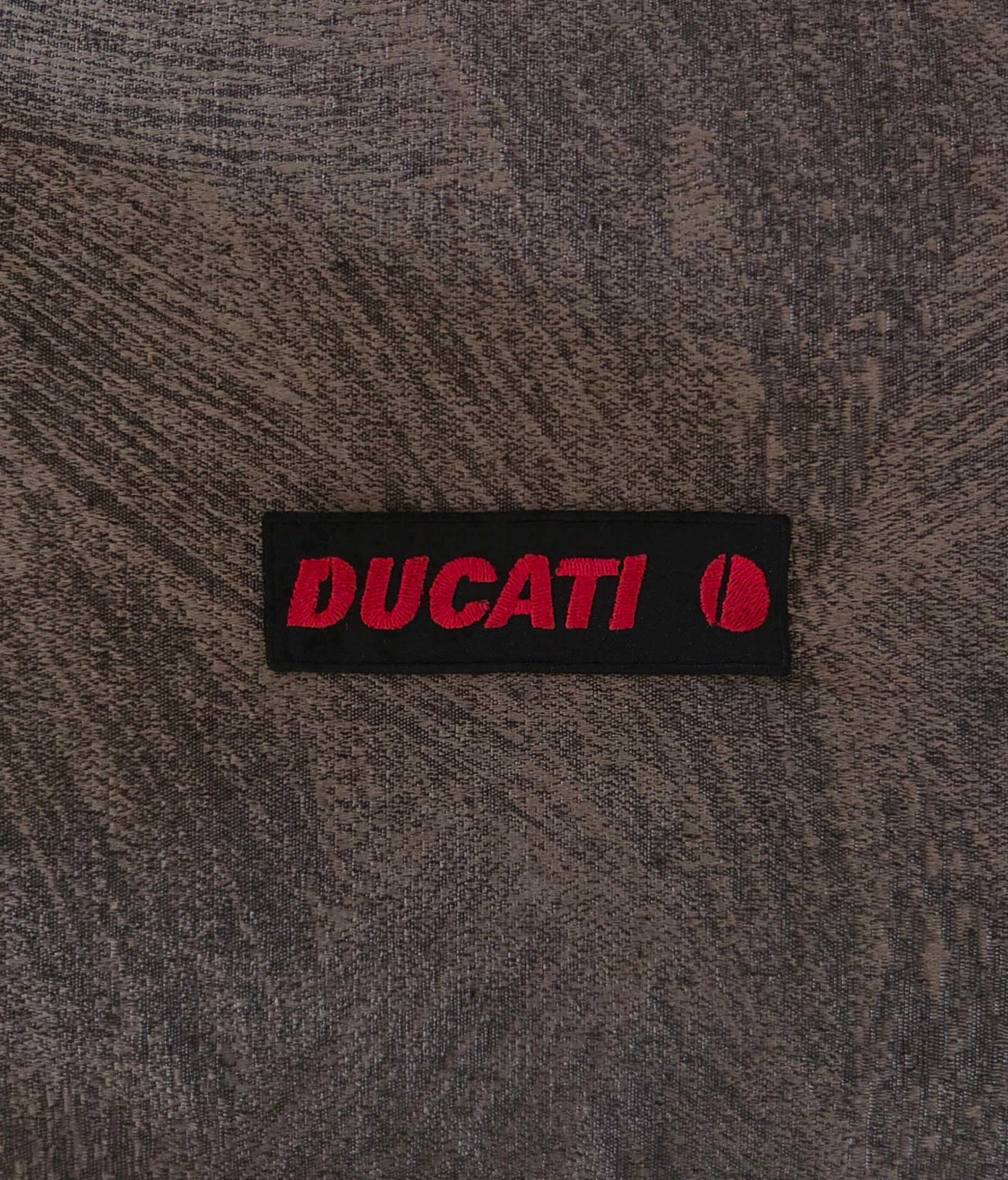 Patch Toppa Ducati Corse 10x3cm Ricamata Termoadesiva e da Cucire
