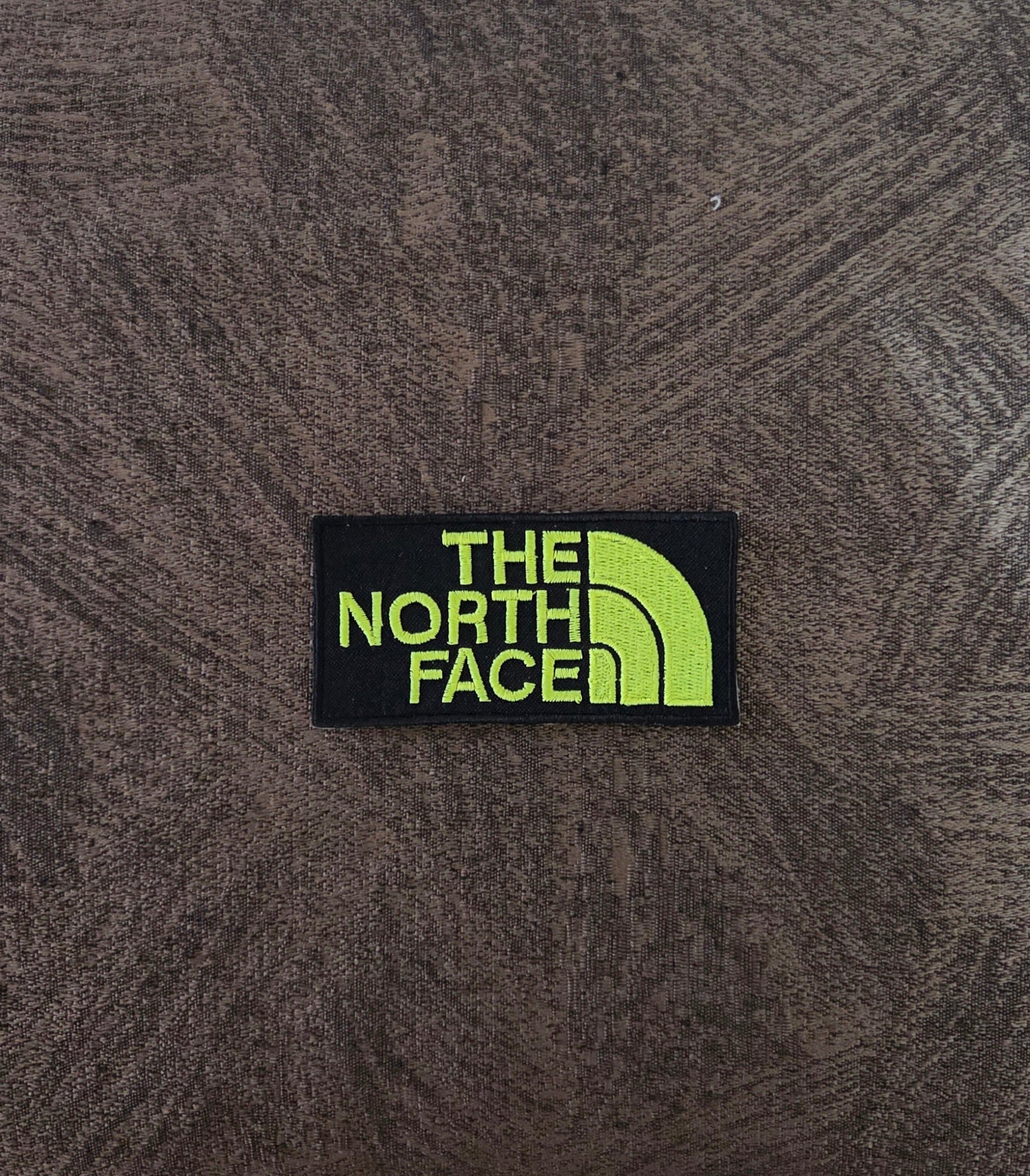 Patch Toppa Replica The North Face 8x4cm Ricamata Termoadesiva e da Cucire