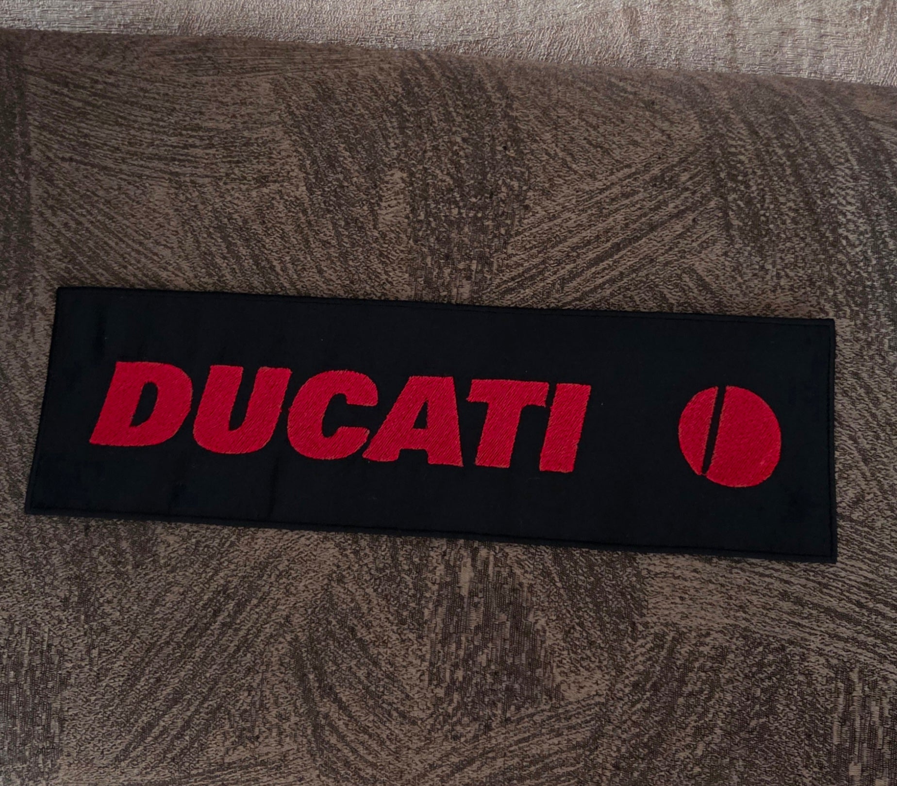 Patch Toppa Ducati Corse Ricamata Termoadesiva e da Cucire 30x9 cm Circa
