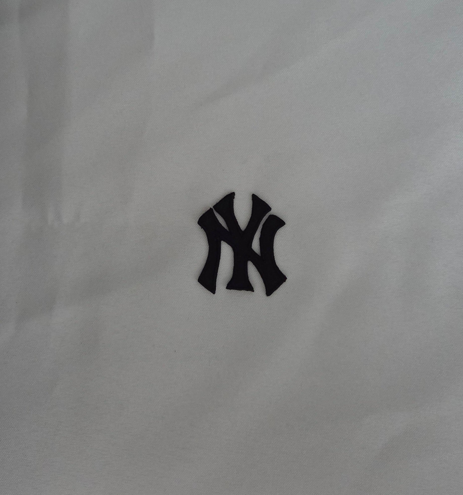 Patch Termoadesiva Del NYPD (New York Police Department). Dimensioni 7 X 8 Cm, Perfetta Per Personalizzare Giacche, Zaini E Cappelli. - 2