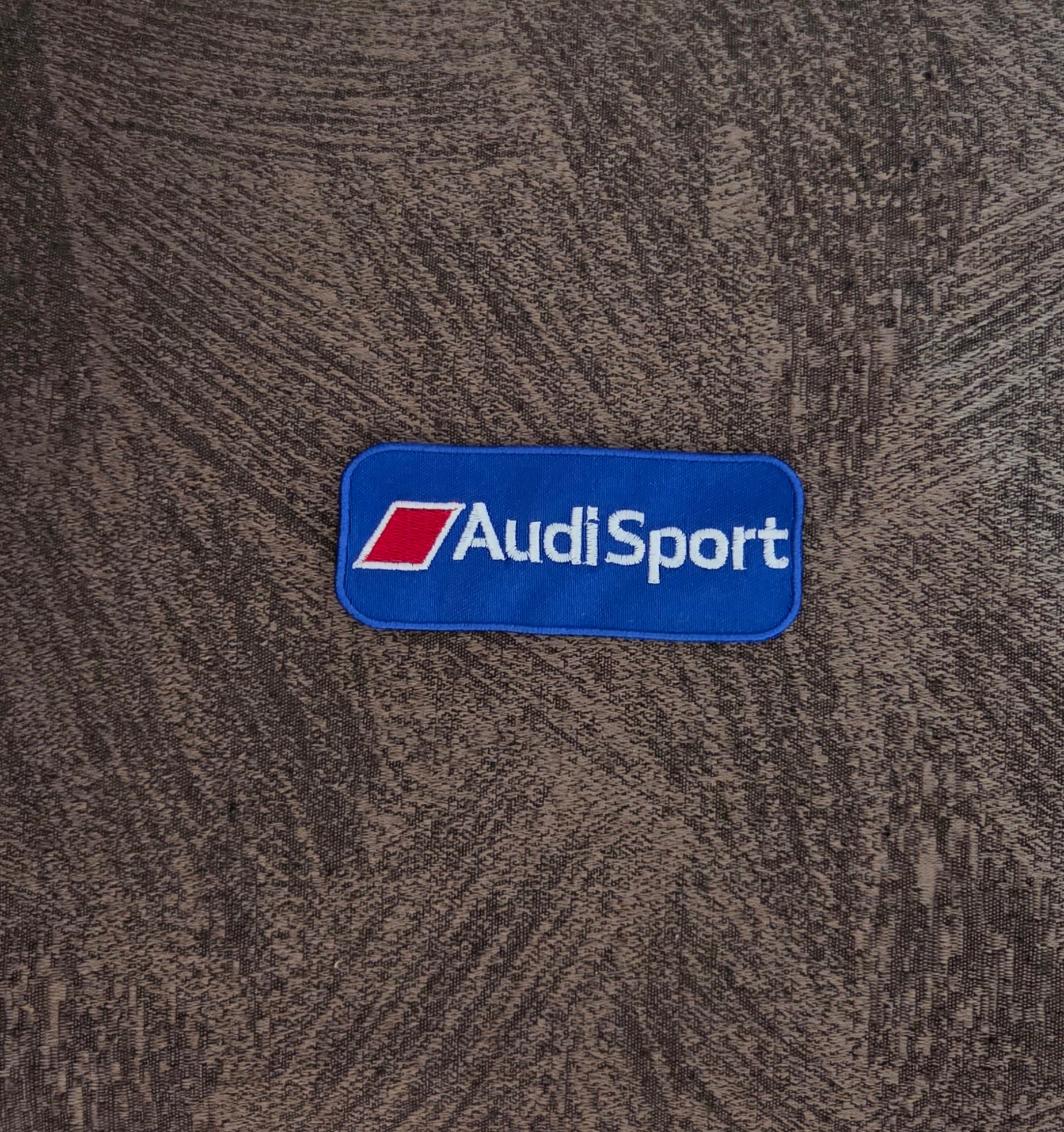 Patch Toppa Audi Sport Ricamata Termoadesiva e da Cucire 10x4cm circa