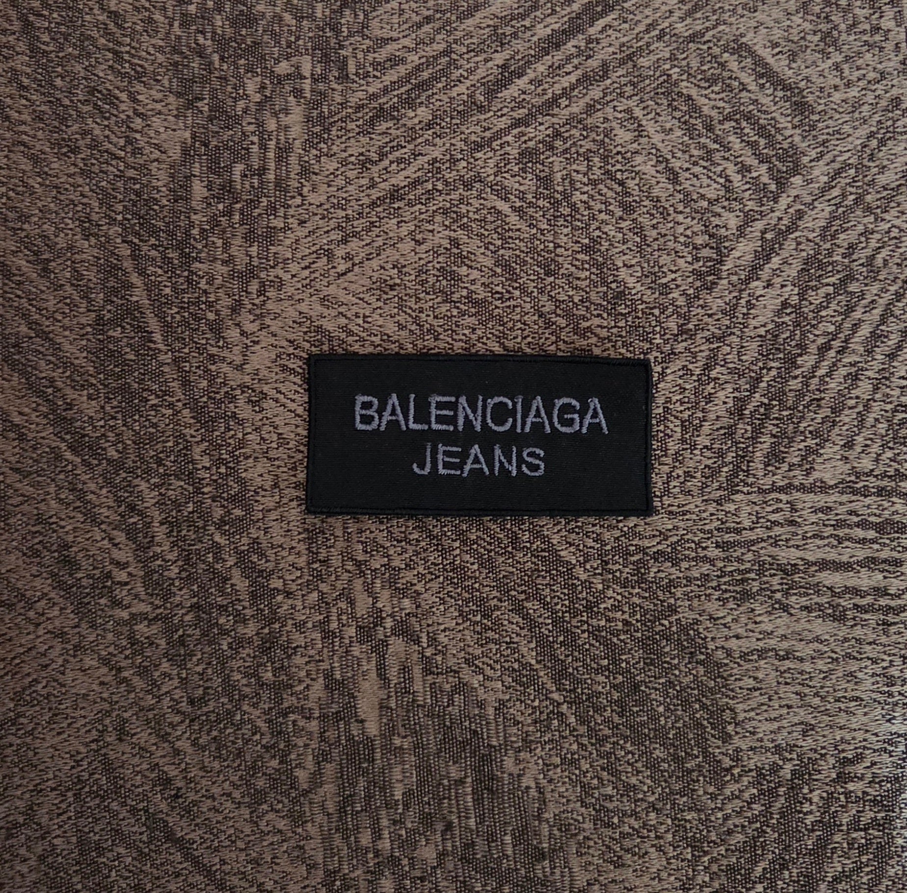 Patch Toppa Ricamata Replica Balenciaga Jeans 6x3cm Termoadesiva e da Cucire