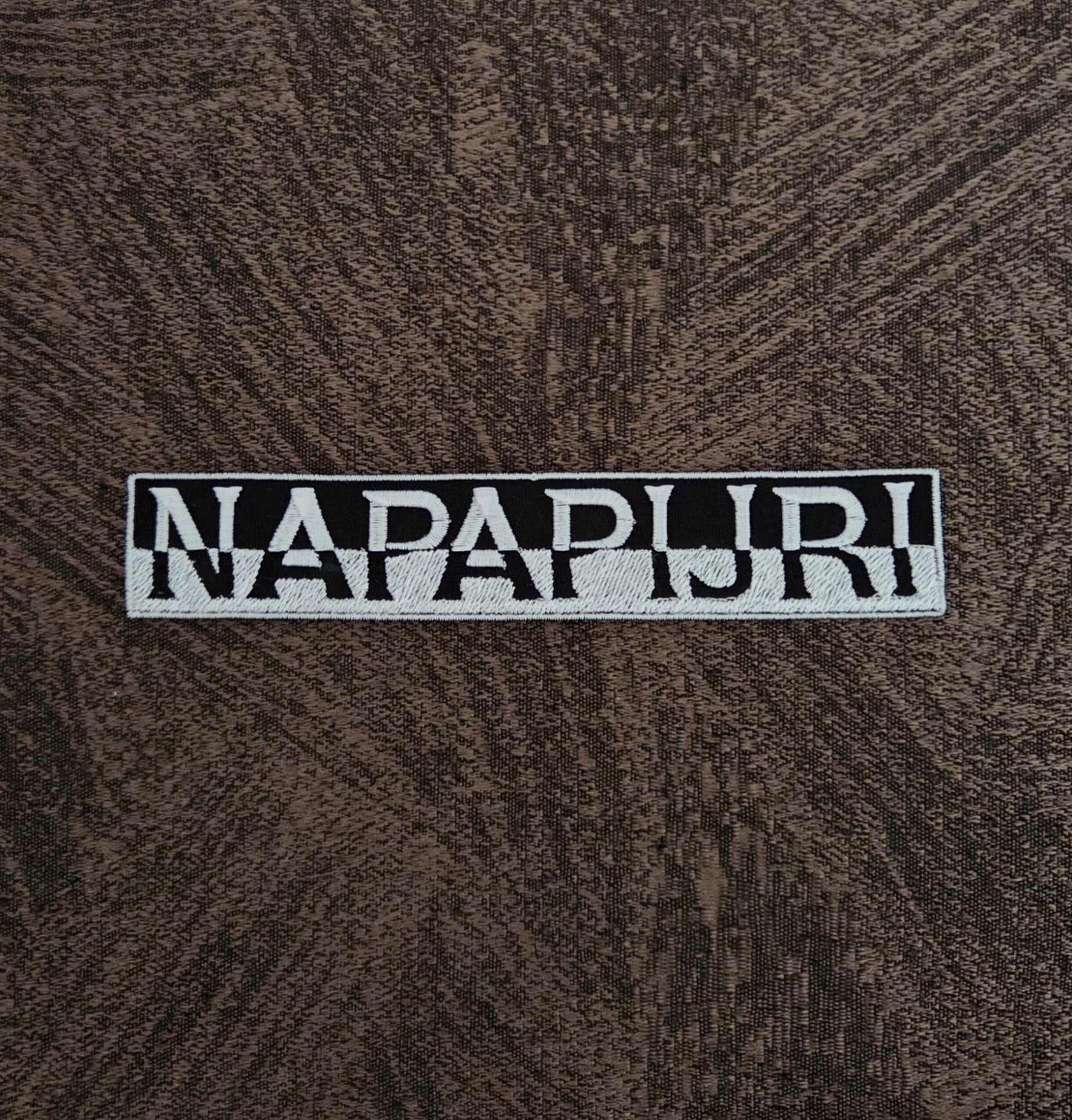 Patch Toppa Stemma Replica NAPAPIJRI 15x2.5cm Ricamata Termoadesiva e da Cucire